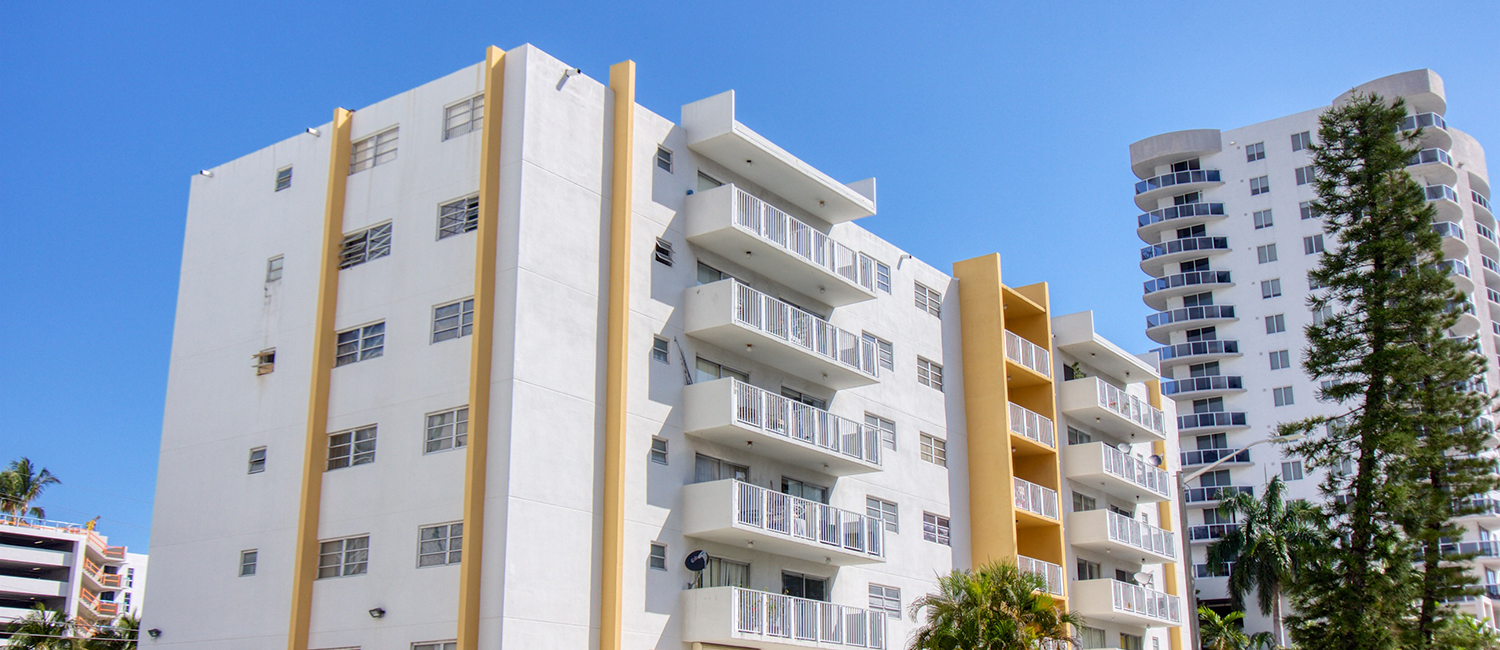 Indulge in the Rich Experience of Miami with our Posh Apartments Rentals
